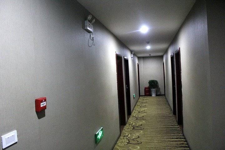Wudangshan Jianpuzhai Hotel 丹江口 外观 照片