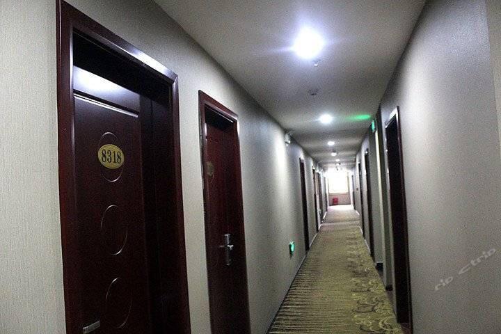 Wudangshan Jianpuzhai Hotel 丹江口 外观 照片